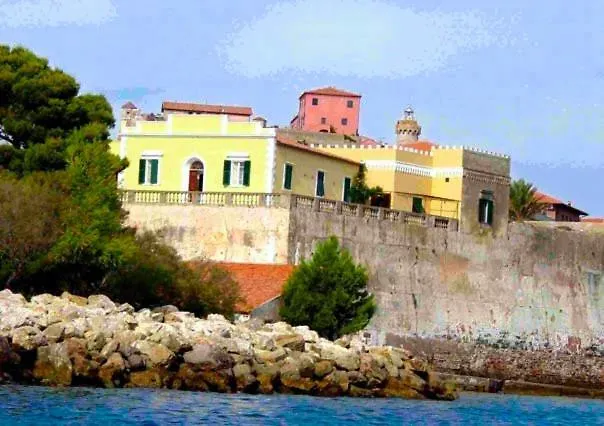 Сasa de vacaciones Dimora Le Fortezze Sullo Scoglio - Goelba Portoferraio