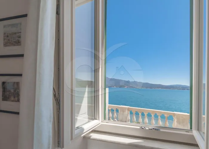 Сasa de vacaciones Dimora Le Fortezze Sullo Scoglio - Goelba